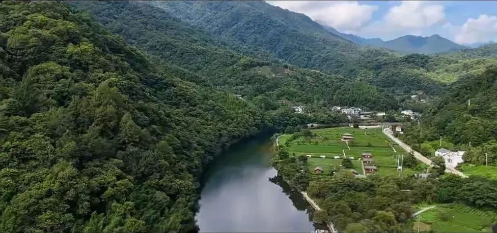 f16e27e54ec2cc49dd88e4c24243de67.jpg f16e27e54ec2cc49dd88e4c24243de67.jpg