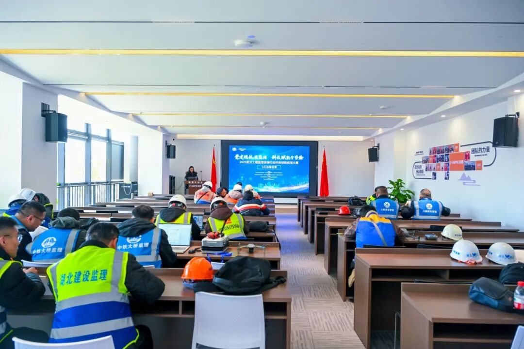 7710ce9ddf7121c2e598f89f34420064.jpg 7710ce9ddf7121c2e598f89f34420064.jpg